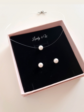 SET CERCEI SI COLIER MIREASA, SET MIREASA, COLIER SWAROVSKI, COLIER fir transparent mireasa cu perla, Choker, Colier transparent Swarovski, Bijuterii mireasa, Cercei mici cu perle Swarovski, CERCEI, set bijuterii mireasa, set accesorii mireasa, set cu perle elegant, set swarovski, colier la baza gatului, lantisor transparent, cercei minimalisti cu perle