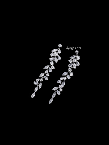 cercei mireasa lungi, cercei mireasa LOVELY 4 U, bijuterii mireasa, cercei candelabru mireasa, cercei de lux mireasa, cercei 2023, cercei cu zirconiu mireasa, cercei unicat, cercei romenia, cercei argintii [1]