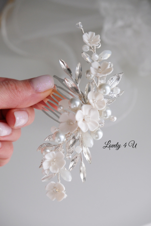 Diadema cu flori, PIEPTAN MIREASA, DIADEMA MIREASA, ACCESORIU PAR MIREASA, ACCESORII DE PAR MIRESE, ACCESORII NUNTA, ACCESORII CU PERLE, DIADEMA CU PERLE, PIEPTAN VOAL MIREASA, BIJUTERII PAR MIREASA, [11]