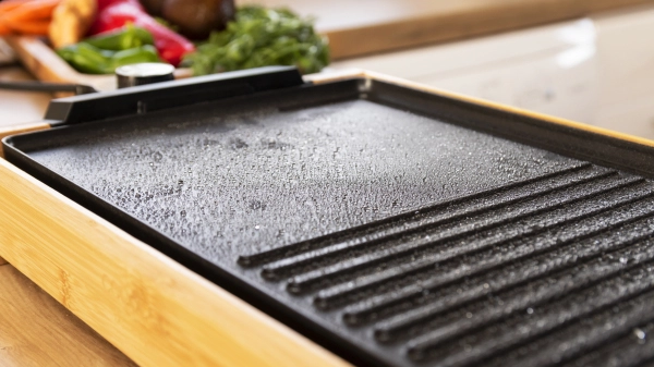 Gratar electric Cecotec TastyGrill 2000 Bamboo, 2000W, cadru din bambus, termostat reglabil [3]