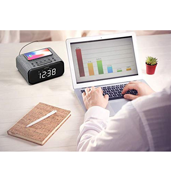 Ceas cu Radio FM VAVA 5 in 1, Boxa Bluetooth, Incarcator Wifi [4]