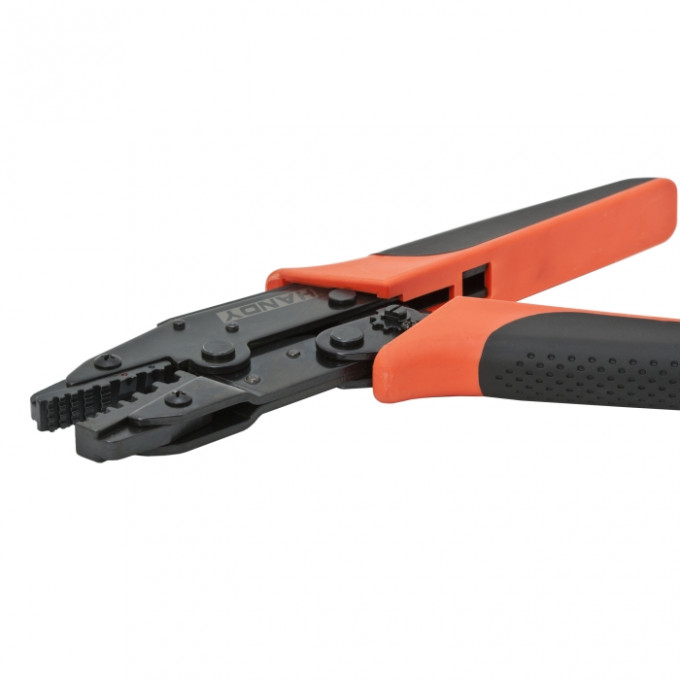 Cleste de sertizare pentru terminale izolate si neizolate 0,9-4,5 mm² [2]