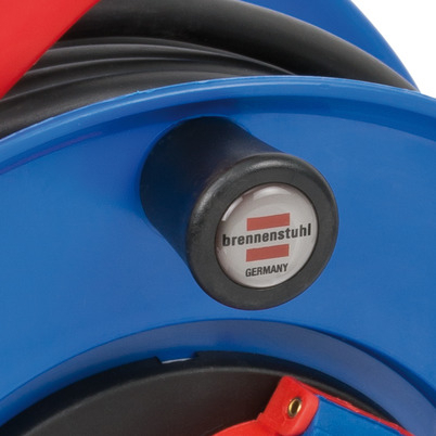 Prelungitor Exterior Brennenstuhl Garant cu tambur, 3 prize, AT-N05V3V3-F 3G1,5, 25m, IP44 [3]