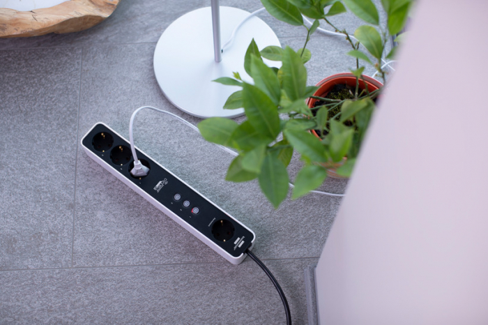 Prelungitor Smart Brennenstuhl Connect Ecolor WIFI, 1.5m, 4prize, 3 canale, Alexa, Google [4]