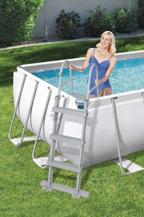 Scara universala cu 3 trepte pentru piscine supraterane 1,07 m Bestway 58330 [3]