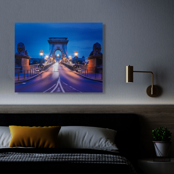 Tablou decorativ cu LED - \"Podul cu lanțuri\" - 2 x AA, 38 x 48 cm [2]