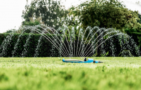 Aspersor oscilant Cellfast SWING IDEAL, 15 duze, ideal pentru dat gradina si gazonul | Cellfast [1]