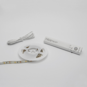 Kit banda LED / banda LED - Banda LED cu senzor de miscare, cu baterie, 100 cm