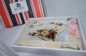 Lenjerii de pat doua persoane - Lenjerie de pat 3D model floral trandafiri MC-1115