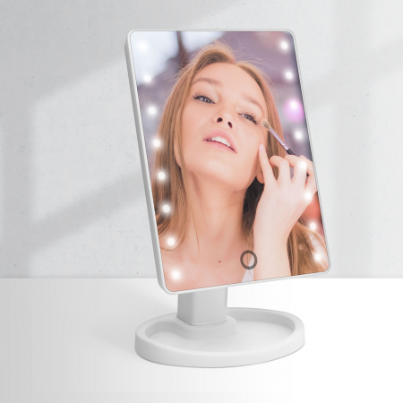 Machiaj si truse machiaj - Oglinda pentru machiaj cu 16 LED, reglabila - funcționeaza cu baterie