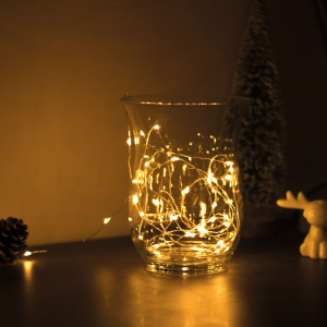 Decoratiuni Craciun - Sir de lumini LED de Craciun - 5 m -50 LED - alb cald, 3xAA