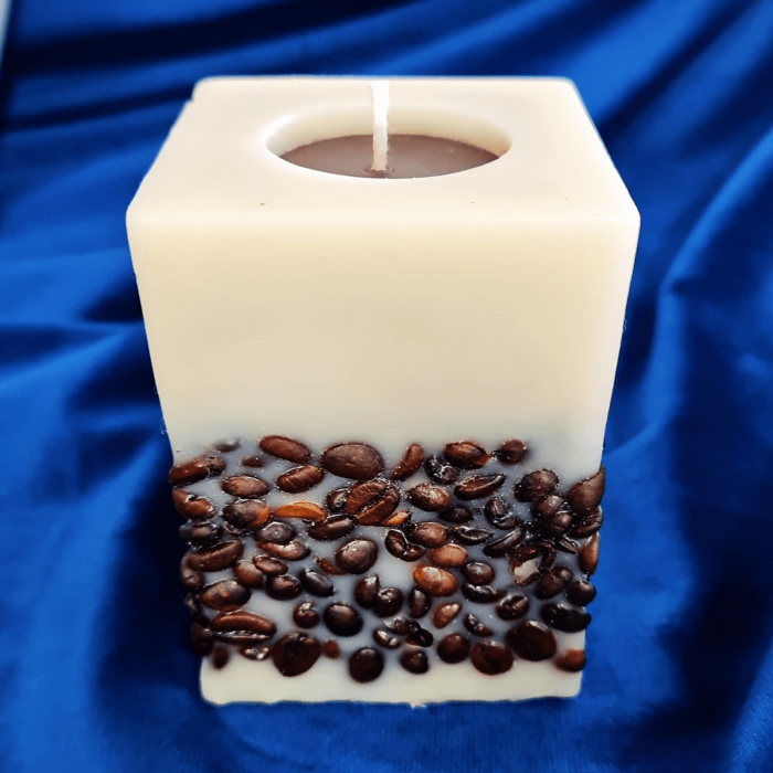 Lumânarea Artizanală Pătrată cu Boabe de Cafea [4]