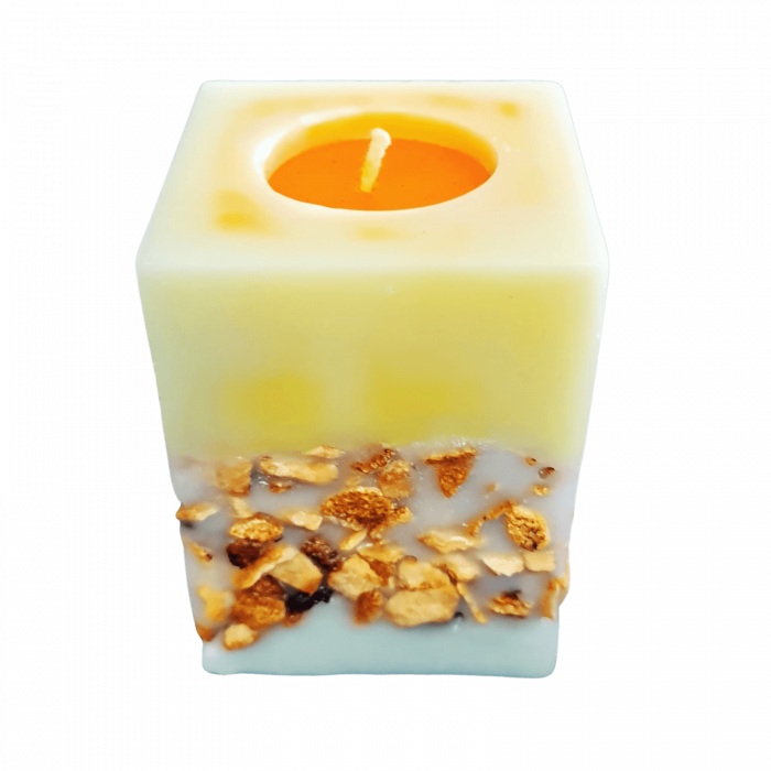 Lumânarea Artizanală Pătrată cu Coajă de Portocală [2]