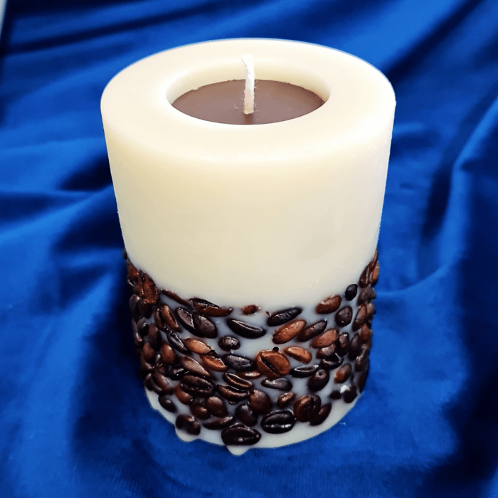 Lumânarea Artizanală Cilindru cu Boabe de Cafea [4]