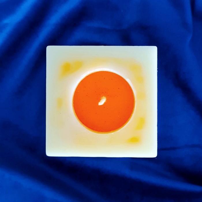 Lumânarea Artizanală Pătrată cu Coajă de Portocală [3]