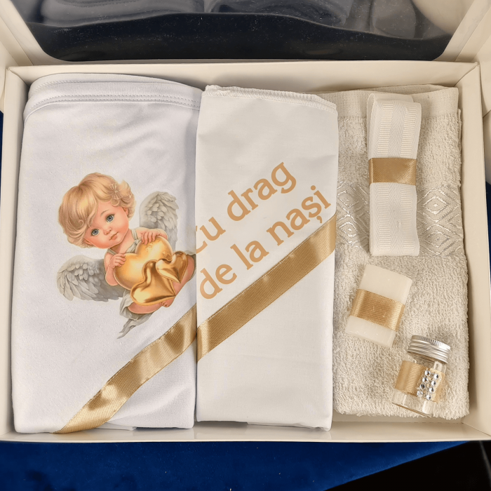 Trusou pentru botez imprimat cu Ingeras cu inimioare aurii [3]