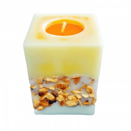 Lumânarea Artizanală Pătrată cu Coajă de Portocală [1]