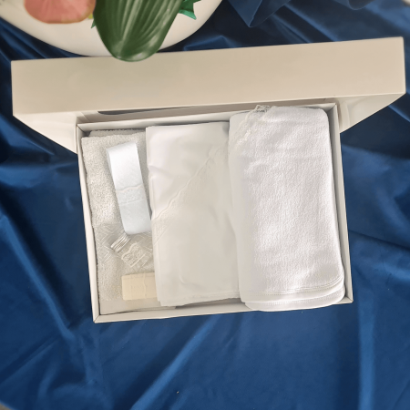 Trusou pentru botez alb simplu 6 piese [1]