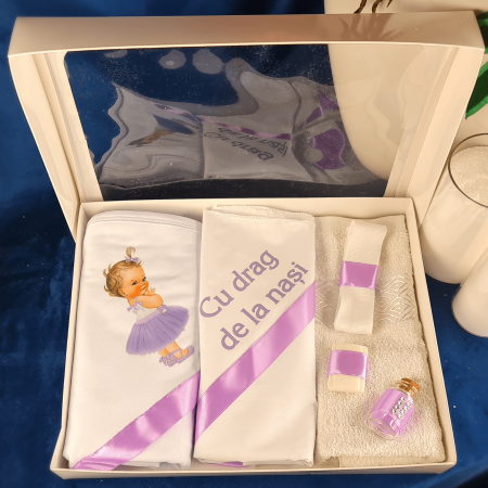 Trusou pentru botez imprimat cu Printesa Mov [1]