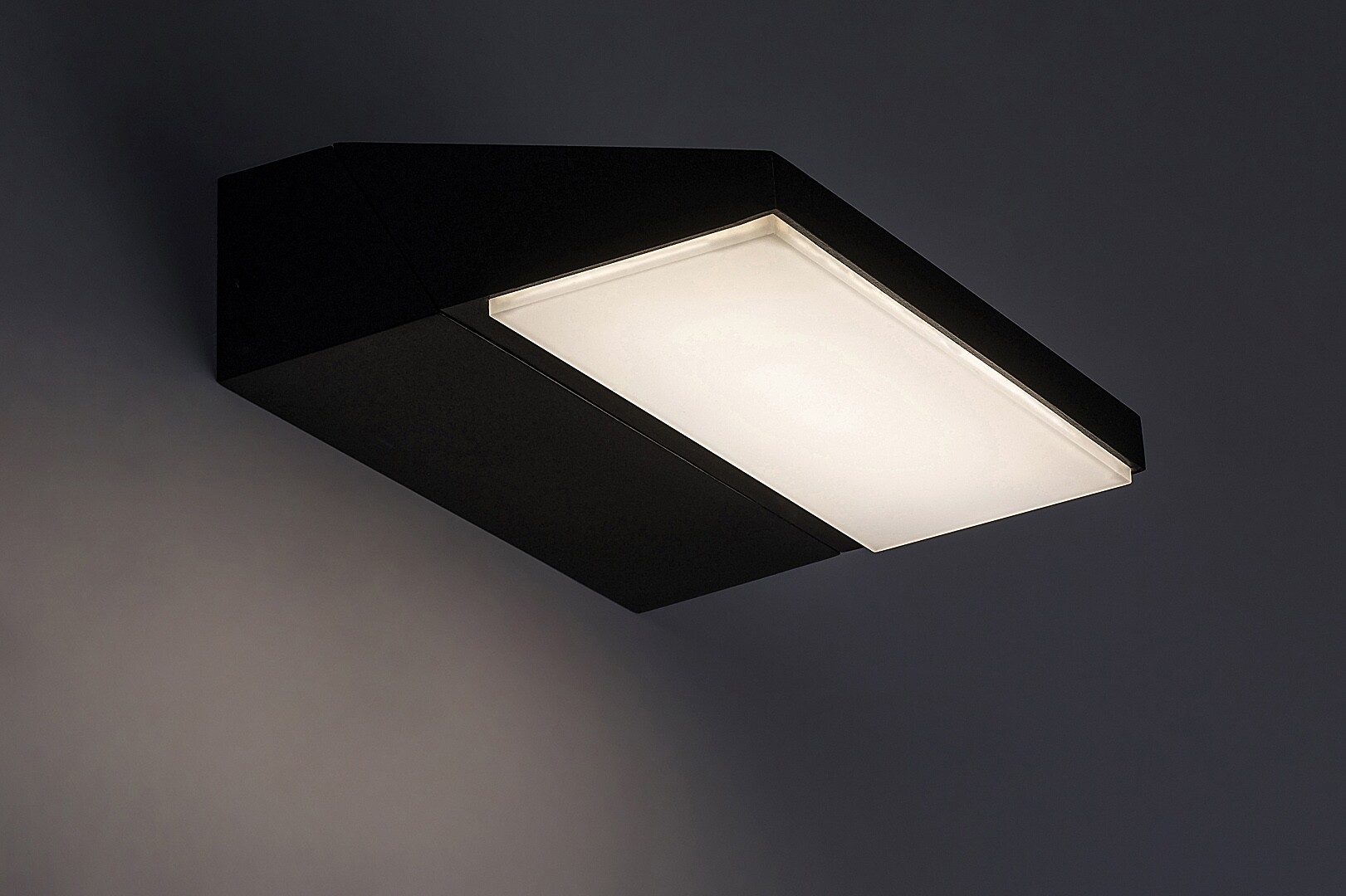 Aplica exterior Rabalux Senica LED 13W 540lm 4000K aluminiu black stil modern 230V, 50Hz IP65 77064 [6]