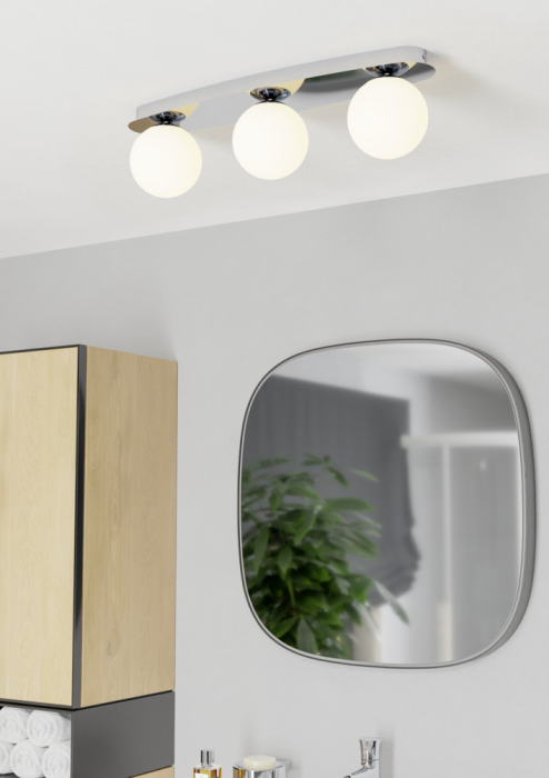 Plafoniera EGLO Castrovido 902096 G9 3X4,2W 220-240V,50/60Hz L 580mm x l 130mm x H 160mm otel crom sticla mat/opal alba IP44 [5]