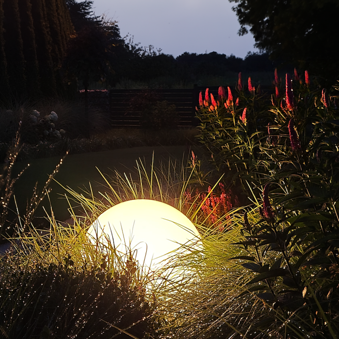 Veioza exterior (Bila Gradina) Milagro Globo  1xE27 max 60W   230V/50Hz White Plastic IP44 [6]