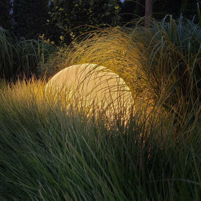 Veioza exterior (Bila Gradina) Milagro Globo  1xE27 max 60W   230V/50Hz White Plastic IP44 [5]