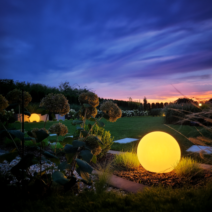 Veioza exterior (Bila Gradina) Milagro Globo  1xE27 max 60W   230V/50Hz White Plastic IP44 [2]