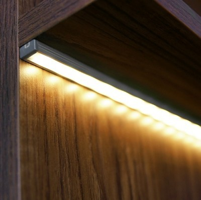 Profil LED aparent SLIM 8, negru, lungime 2m, 12,2mm x 7mm + Dispersor Alb mat click [5]