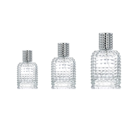 Sticlute cu pulverizator spray - Set 3 recipiente pentru parfum, 30ml, 50ml, 100ml, Dots cu capac argintiu