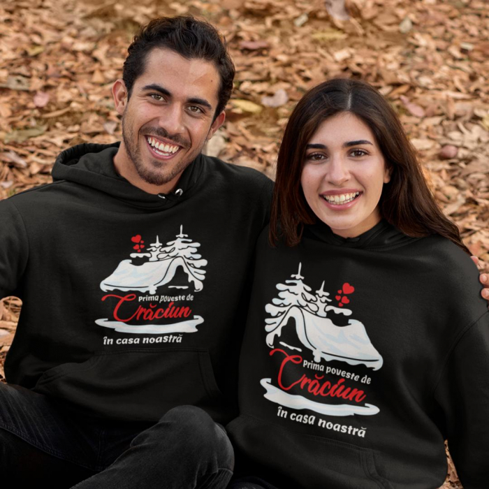 Set 2 Hanorace cuplu personalizate - Prima poveste de craciun in casa noastra [2]