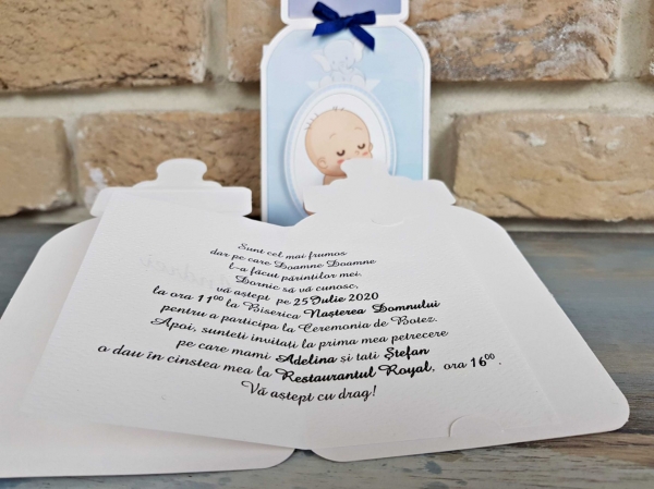 Invitatie de botez amuzanta de tip biberon cu bebe - cod 8030 [4]