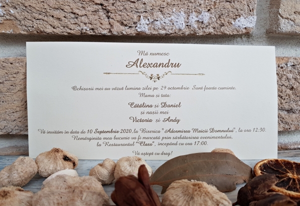 Invitatie de botez vintage crem / bej cu model auriu - cod 5505 [3]
