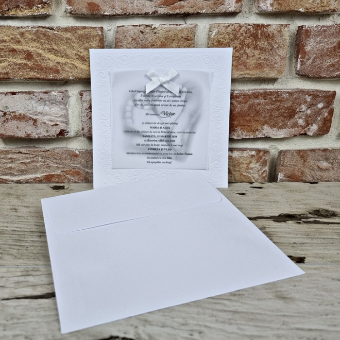 Invitatie de botez eleganta alba cu model dantelat si fundita - cod 618 [4]