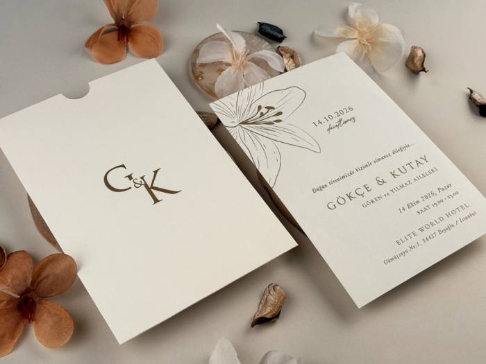 Invitatie de nunta eleganta alba cu floare - cod 13310 [3]