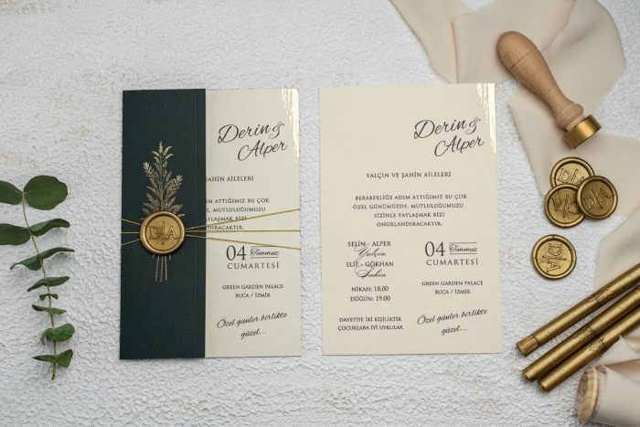 Invitatie de nunta eleganta crem cu accente aurii - cod 9279 [1]