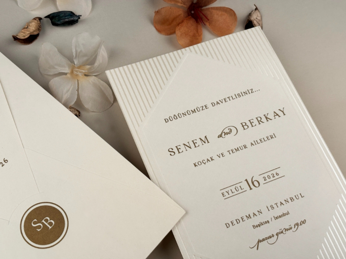 Invitatie de nunta eleganta ivory cu dungi sidefate - cod 96935 [4]