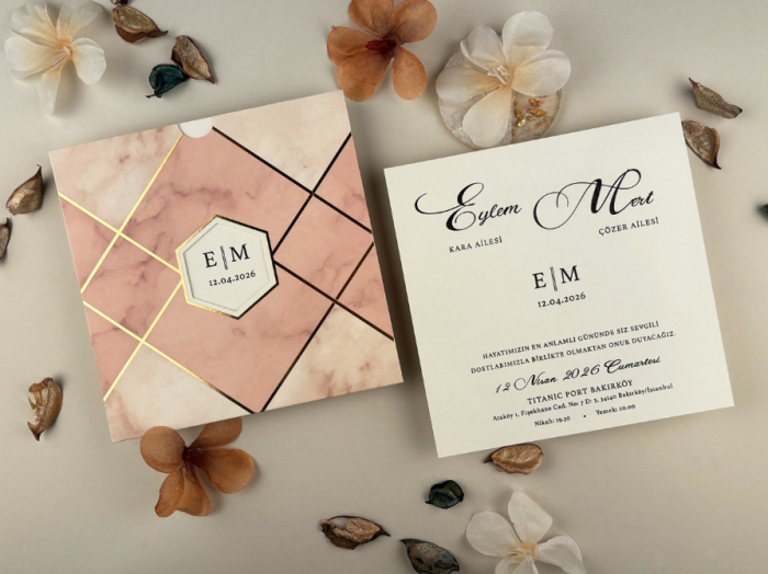 Invitatie de nunta eleganta ivory cu plic roz si auriu - cod 85860 [1]