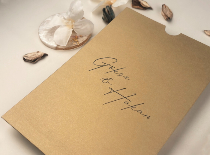 Invitatie de nunta eleganta ivory cu trandafir auriu - cod 13325 [2]