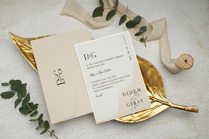 Invitatie de nunta eleganta tip cu plic crem - cod 9249 [2]