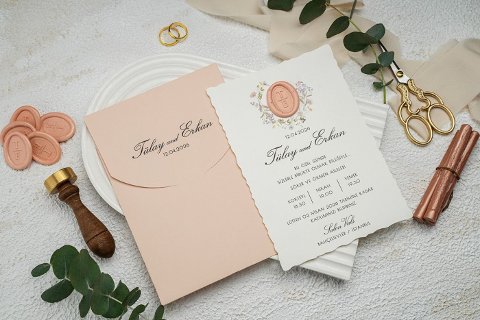 Invitatie de nunta florala cu plic roz somon - cod 9322 [2]