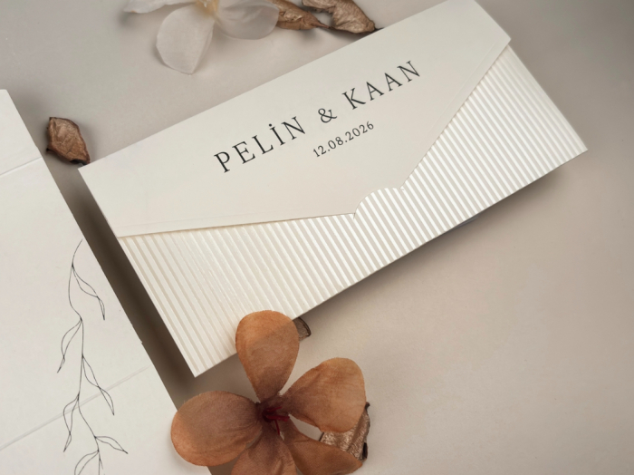 Invitatie de nunta ivory florala cu dungi sidefate - cod 13334 [2]