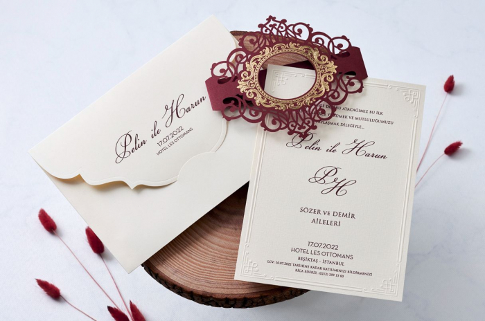 Invitatie de nunta eleganta crem / bej cu inel visiniu de hartie - cod 1114 [2]