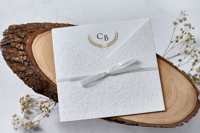 Invitatie de nunta delicata cu model de dantela si funda - cod 1165 [2]