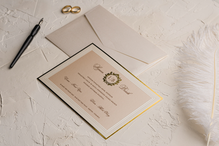 Invitatie de nunta eleganta perlata crem / bej si model auriu - 9133 [2]
