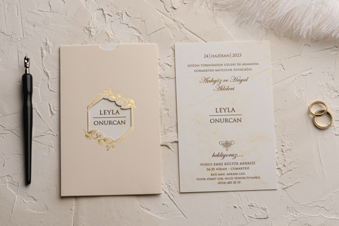 Invitatie de nunta eleganta crem / bej cu decupaj auriu - cod 9154 [2]