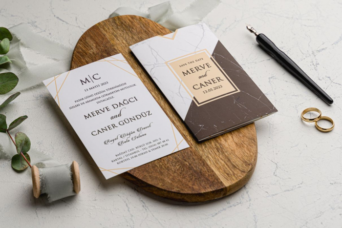 Invitatie de nunta eleganta alba cu maro si model de marmura - cod 9175 [2]
