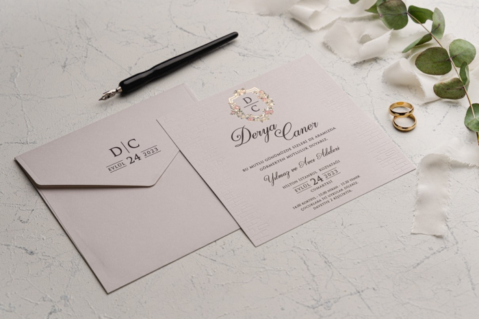 Invitatie de nunta eleganta gri cu model auriu floral - cod 9227 [2]