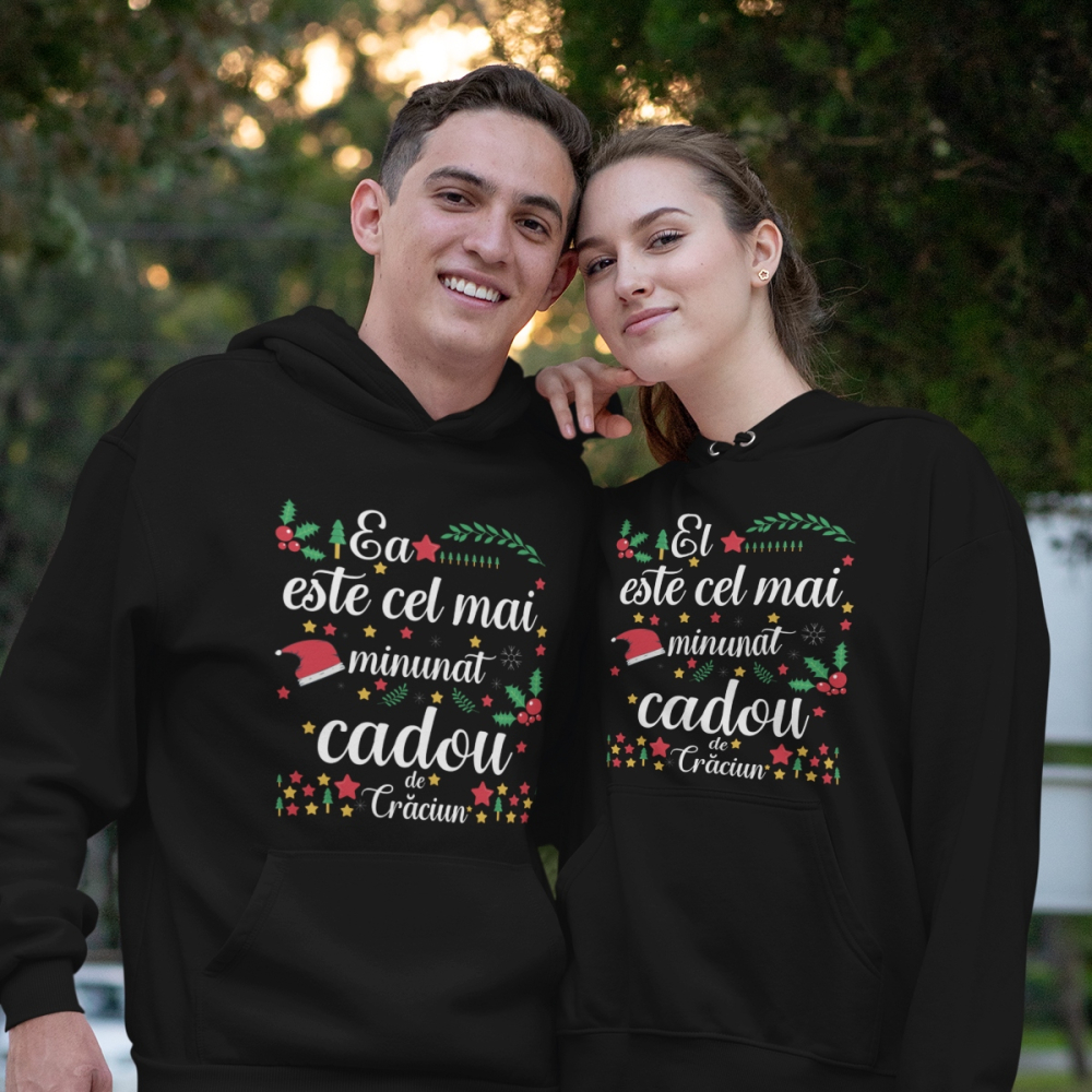 Set 2 Hanorace cuplu personalizate - El / Ea este cel mai minunat cadou [1]