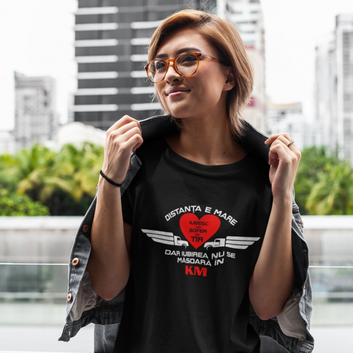 Tricou Personalizat - Iubesc un sofer de tir [2]